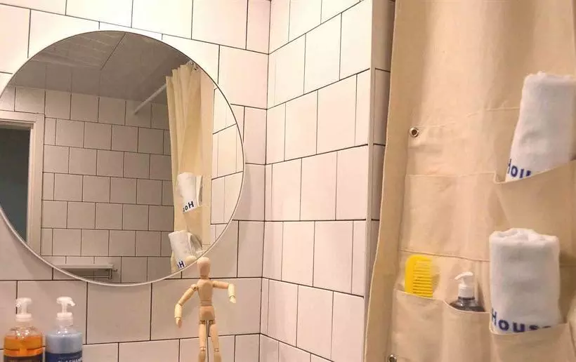 فندق صغير Egg House Sokcho Guesthouse