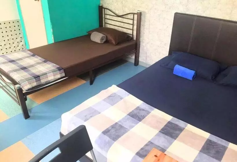 Lavender Guesthouse   Hostel