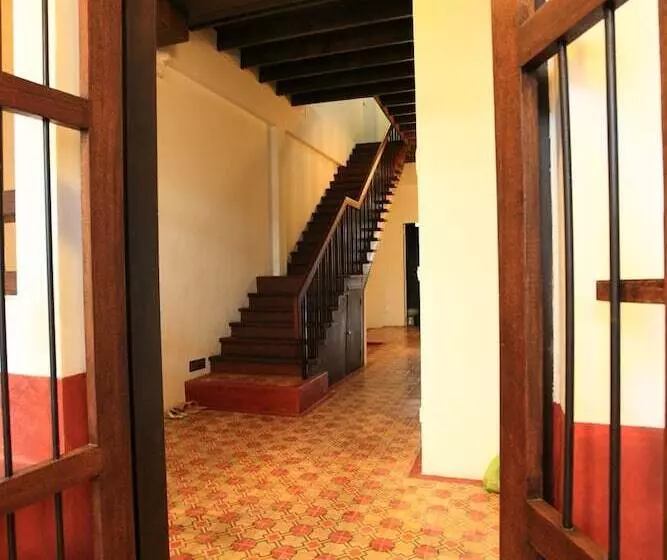 Hotel 99 Oldtown Boutique Guesthouse Sha Extra Plus