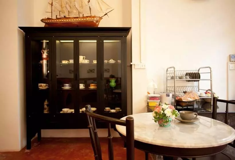 Hotel 99 Oldtown Boutique Guesthouse Sha Extra Plus