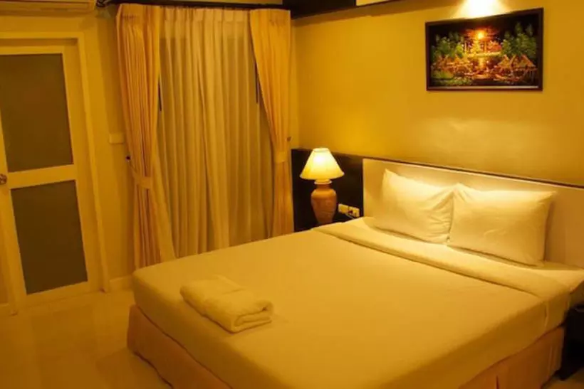 هتل Airport Mansion Phuket