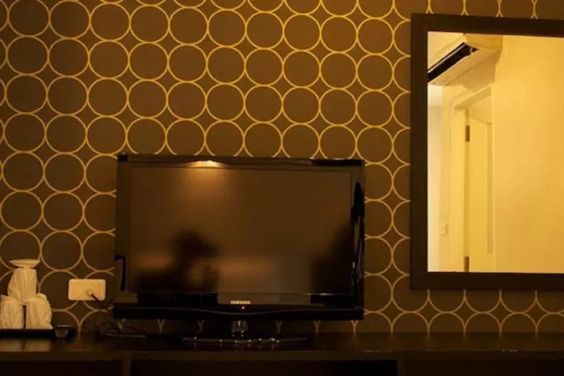 هتل Airport Mansion Phuket