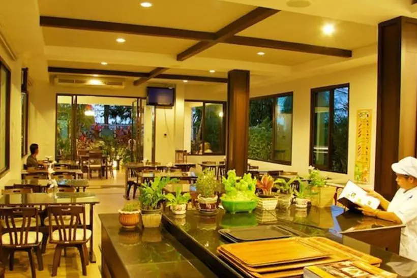 هتل Airport Mansion Phuket