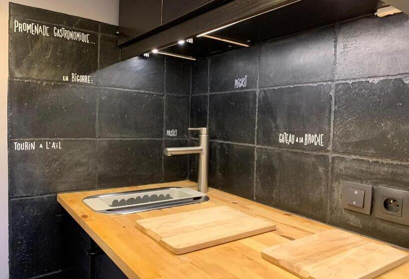 Le Clos Du 5 Appart Hotel Bagneres