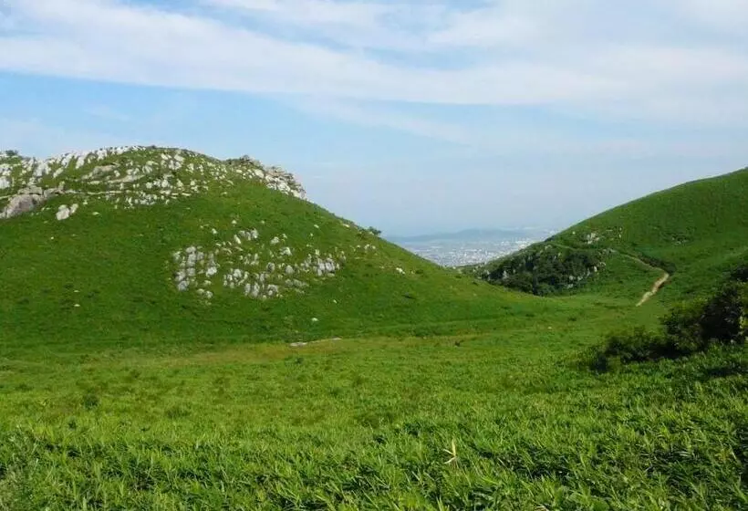 Hotelli Ariston Inn Kanda Kitakyusyu Airport
