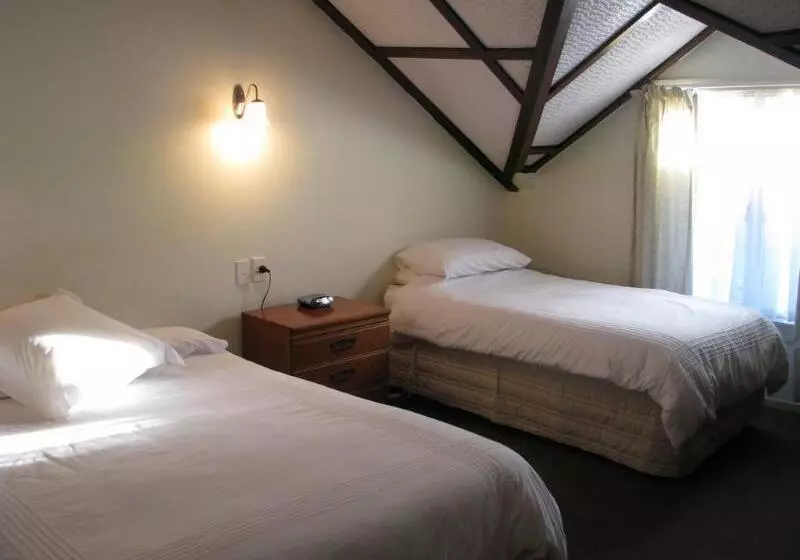 호텔 Bridgehouse Lodge