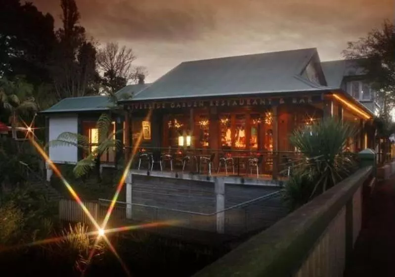 호텔 Bridgehouse Lodge