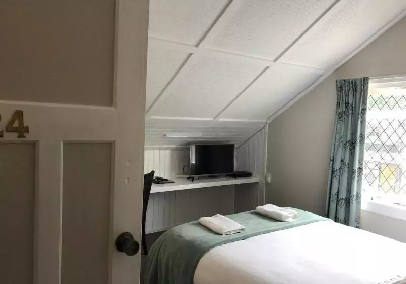 호텔 Bridgehouse Lodge