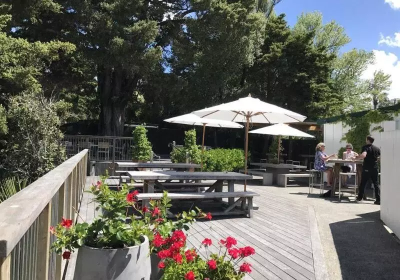 호텔 Bridgehouse Lodge