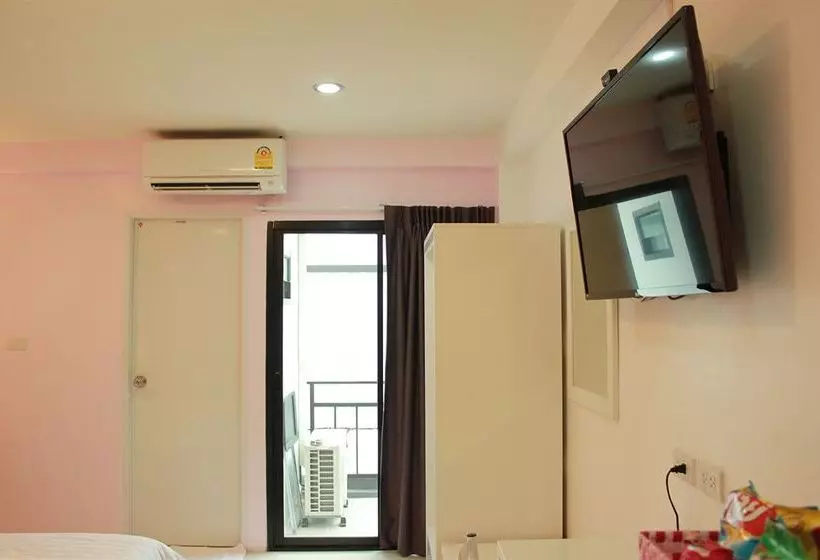 هتل Don Mueang Airport Modern Bangkok