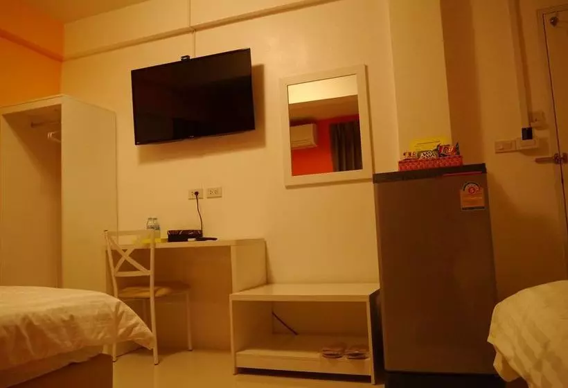 هتل Don Mueang Airport Modern Bangkok