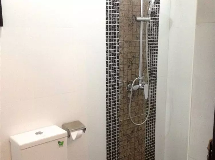 Отель Katesiree Residence