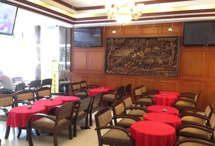 Отель Katesiree Residence