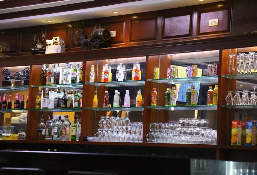 Отель Katesiree Residence