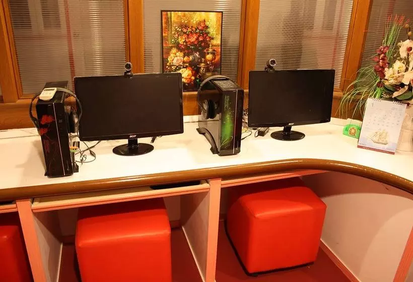 Отель Mod Guesthouse Huahin