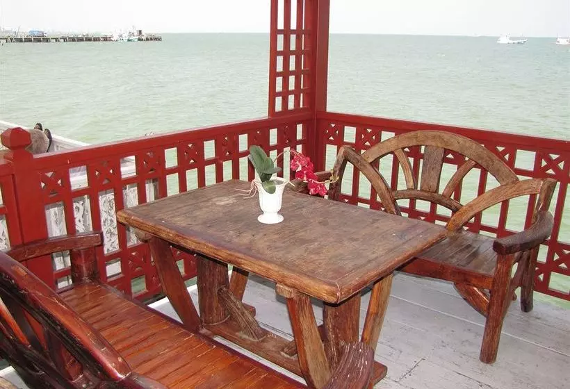 Отель Mod Guesthouse Huahin
