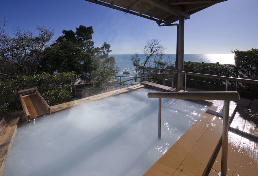 فندق Kyukamura Nanki Katsuura