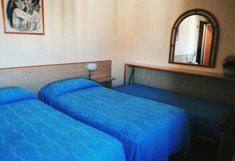 בית מלון כפרי One