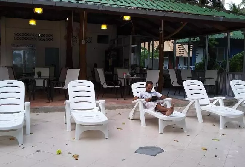 호텔 Sea Gate Beach Resort