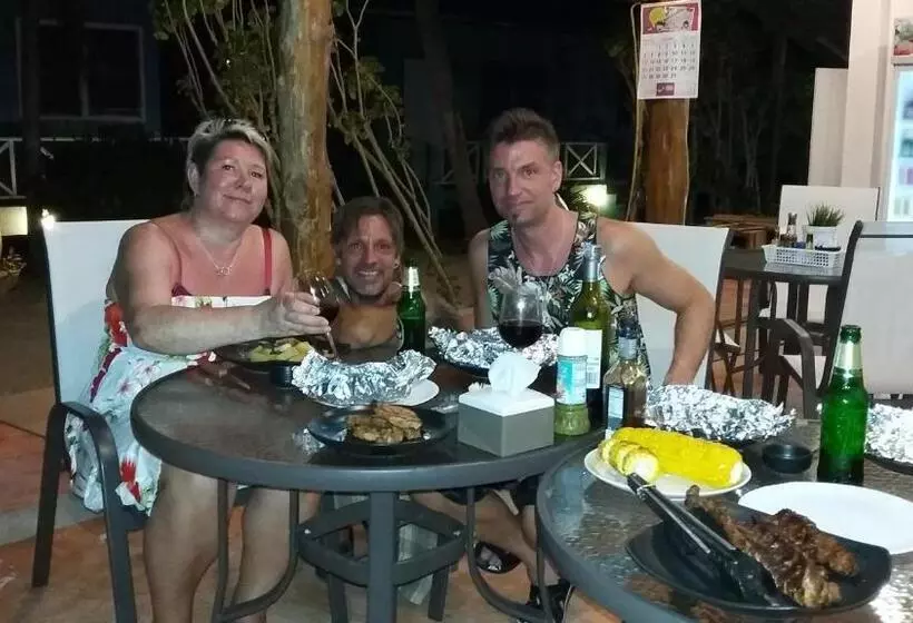 호텔 Sea Gate Beach Resort