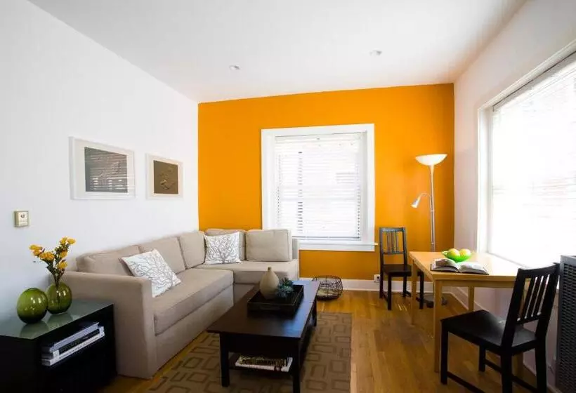 酒店 Venice Suites