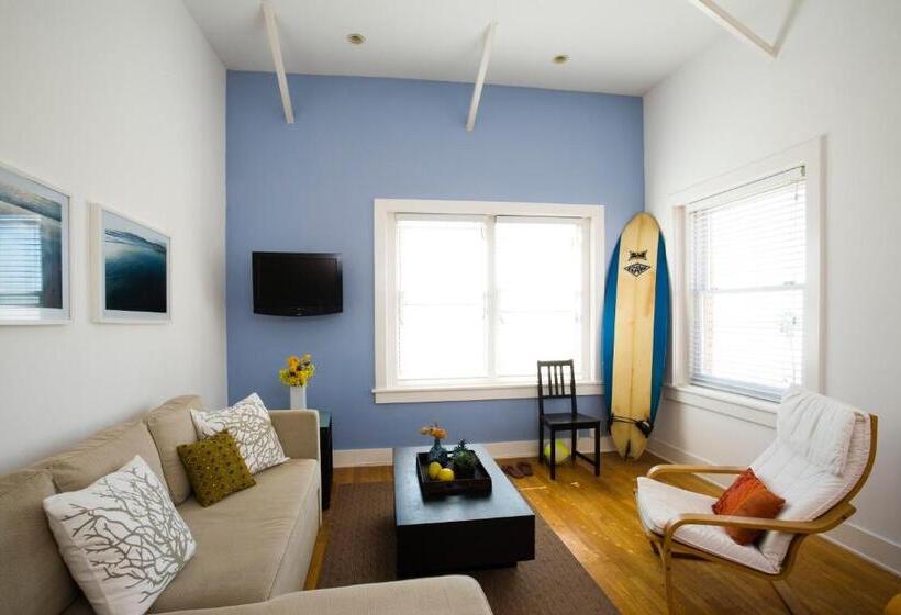 هتل Venice Suites