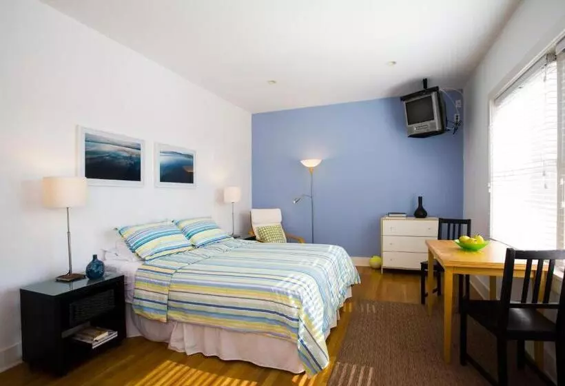 酒店 Venice Suites