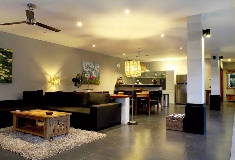 אתר נופש Anyar Estate