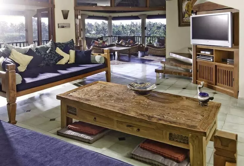 אתר נופש Anyar Estate