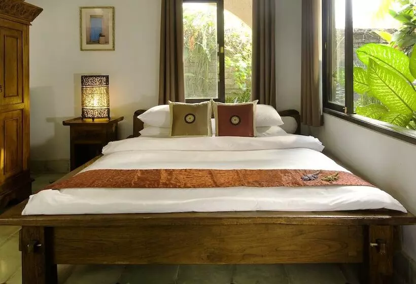 אתר נופש Anyar Estate