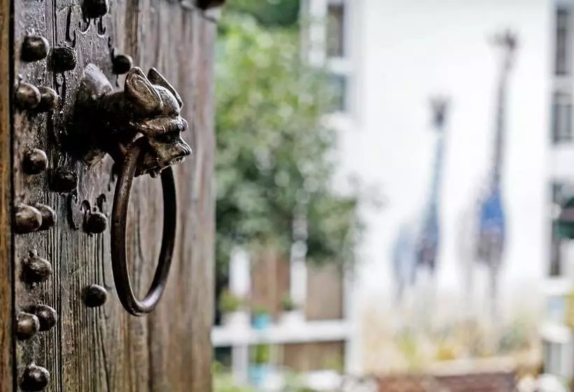 Westlake Youth Hostel Manjuelong Branch