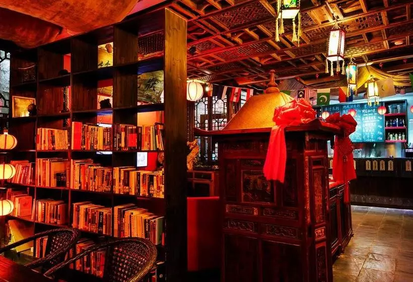 Westlake Youth Hostel Manjuelong Branch