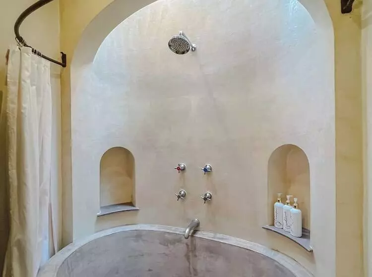 تختخواب و صبحانه Casa Florida