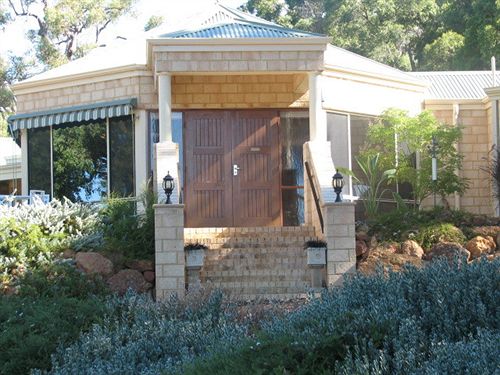 Bed and Breakfast Lakeview Lodge