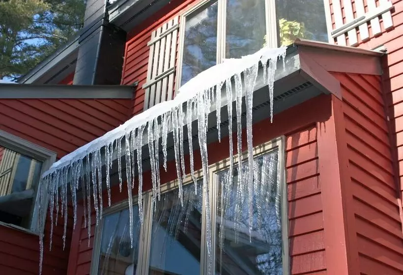 צימר Old Saco Inn