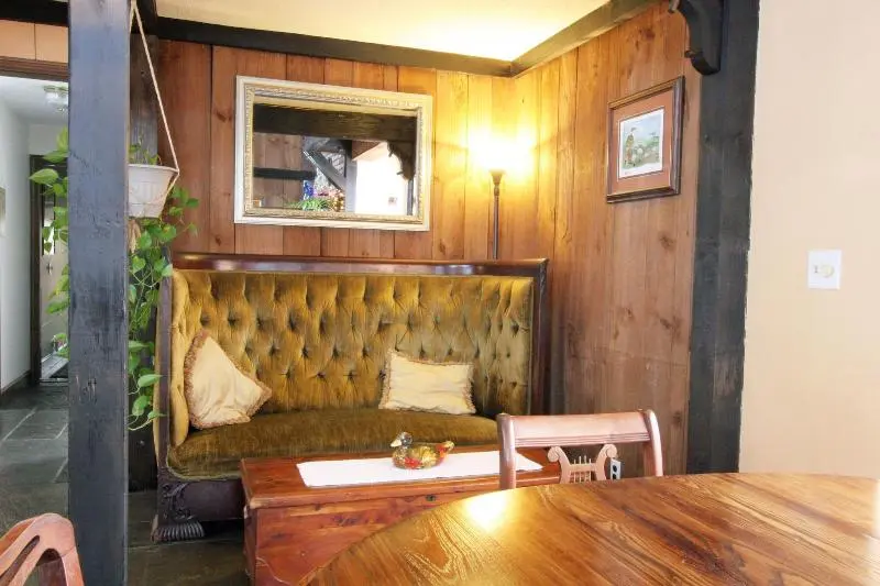 ベッドアンドブレックファースト Old Saco Inn
