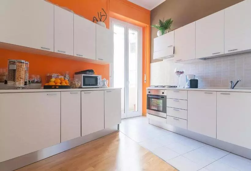 Отель Affittacamere Art Rooms