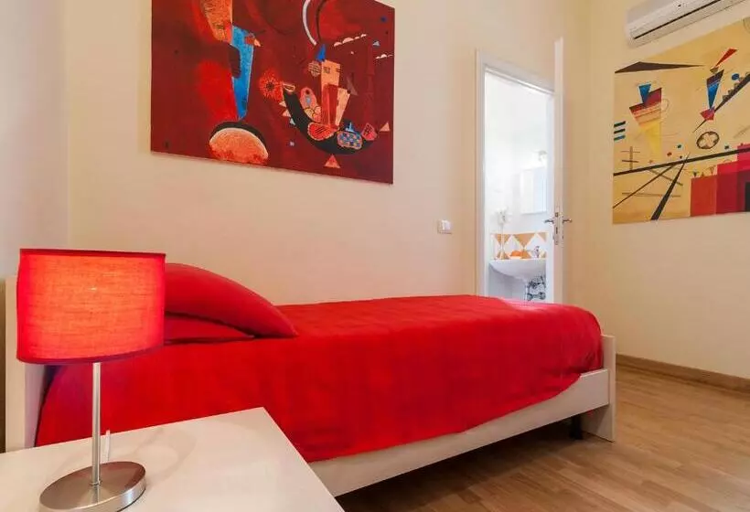Отель Affittacamere Art Rooms