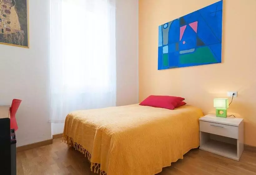Отель Affittacamere Art Rooms
