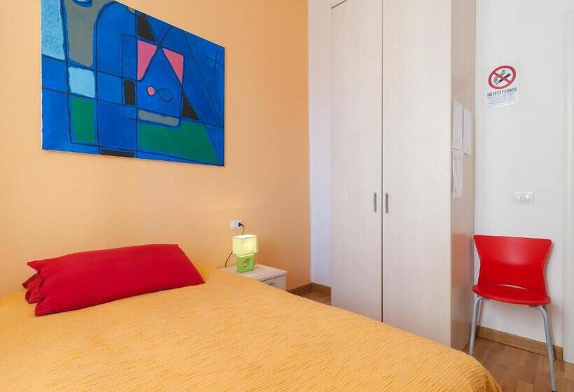 فندق Affittacamere Art Rooms