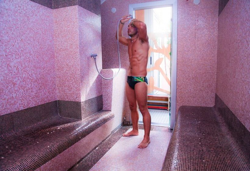 בית מלון כפרי Villaggio Della Salute Più