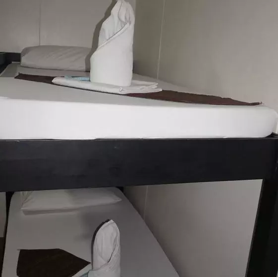 호텔 Dg Budget Naia