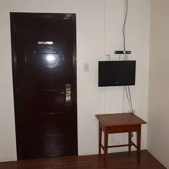 호텔 Dg Budget Naia