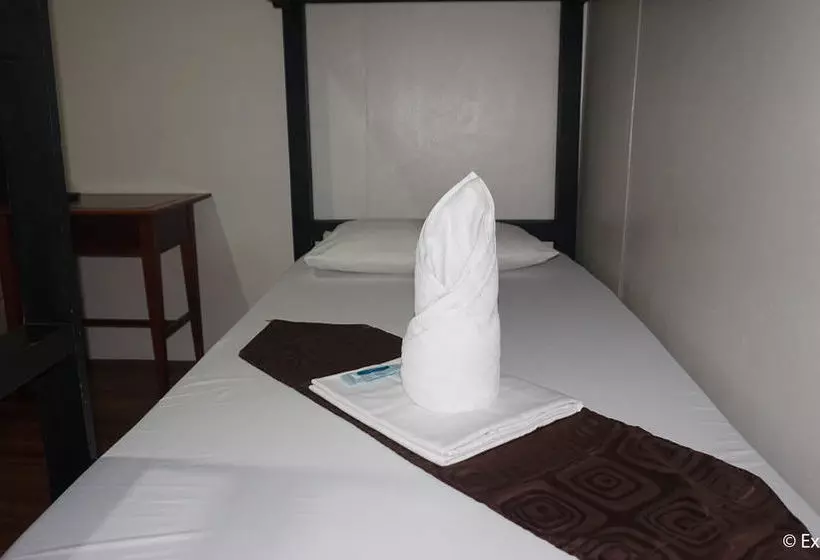 호텔 Dg Budget Naia