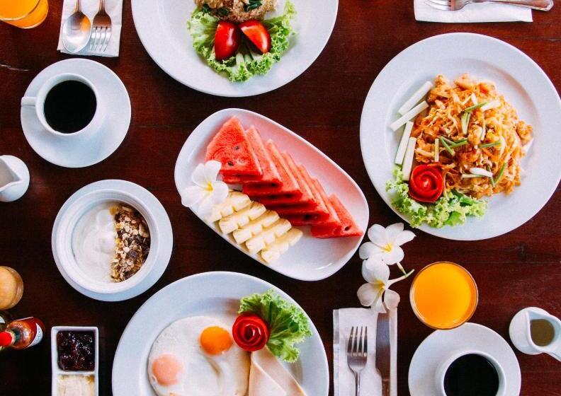 בית מלון כפרי Ibiza Phi Phi