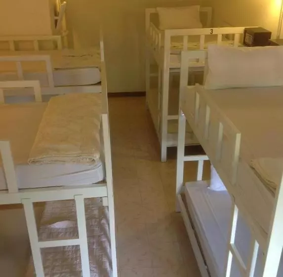 Szálloda Ibiza Phi Phi