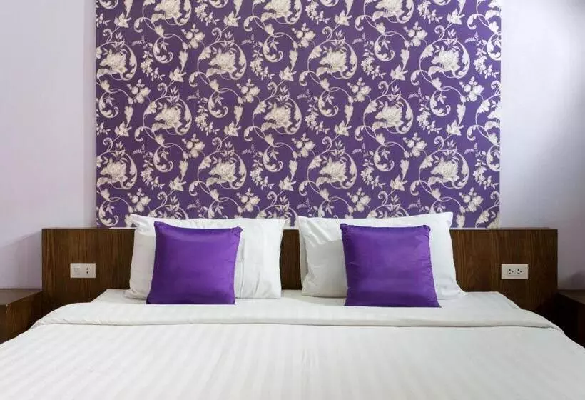 Szálloda Ibiza Phi Phi