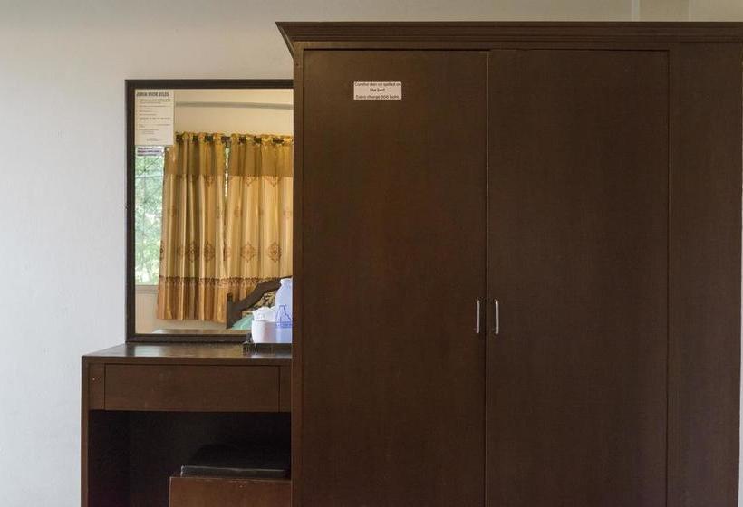 فندق Junior House