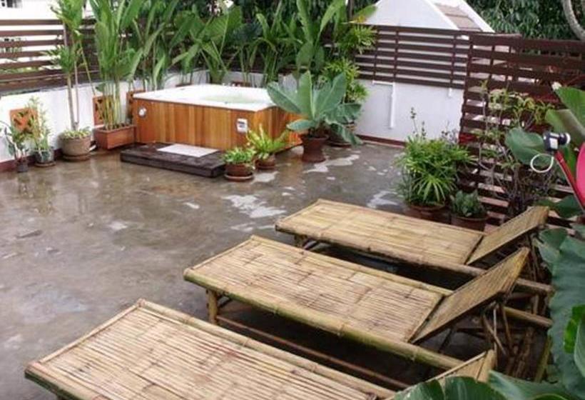 فندق Junior House