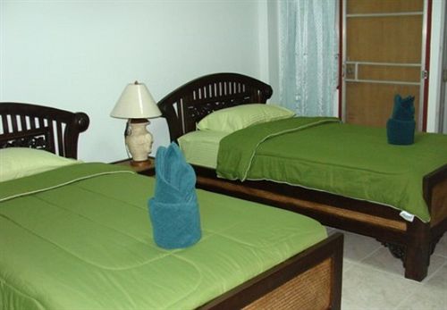 فندق Junior House